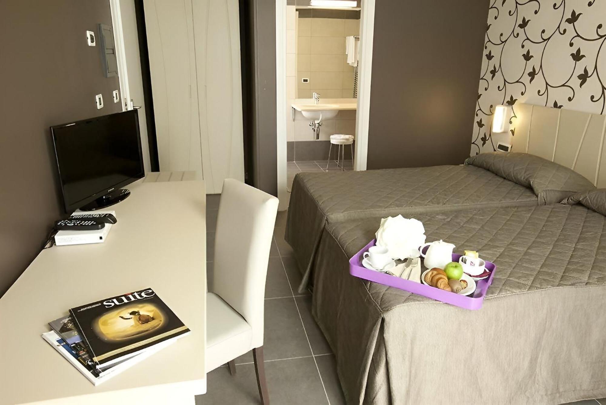 Sunrise Hotel คาโซริอา ภายนอก รูปภาพ